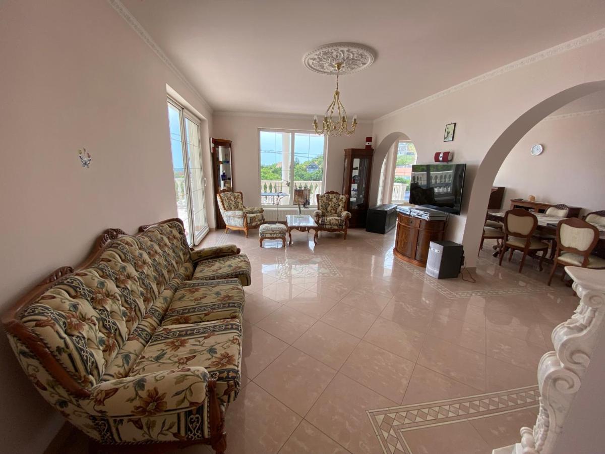 A- Villa Балатонфюред Экстерьер фото